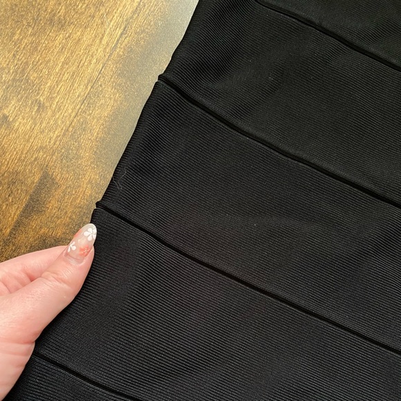 Leger Pencil Skirt in Black
BCBGMAXAZRIA - Picture 8 of 8